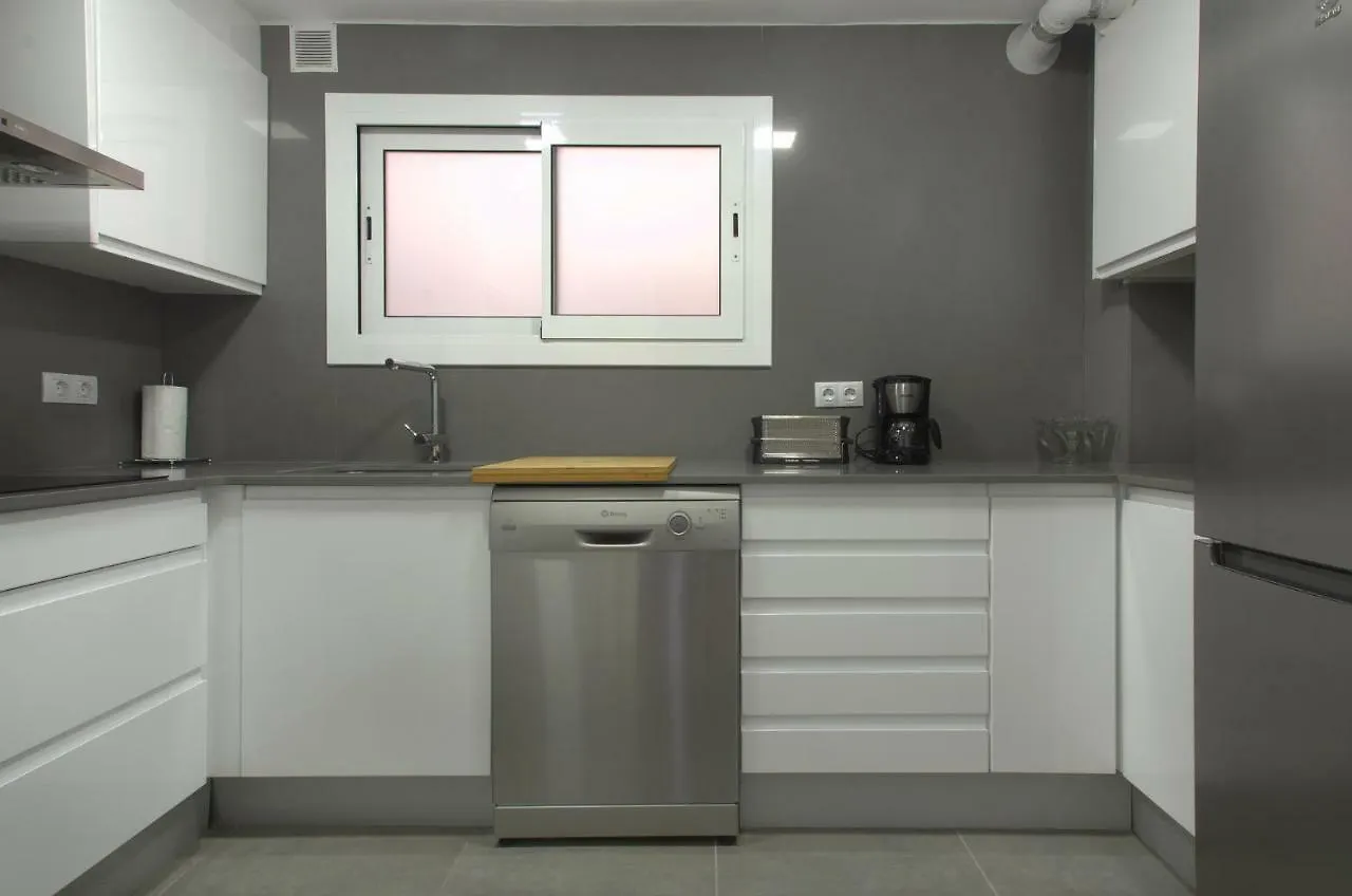 Apartment Ronda Sant Antoni Gerona